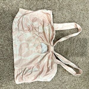 pink tank top with cutout